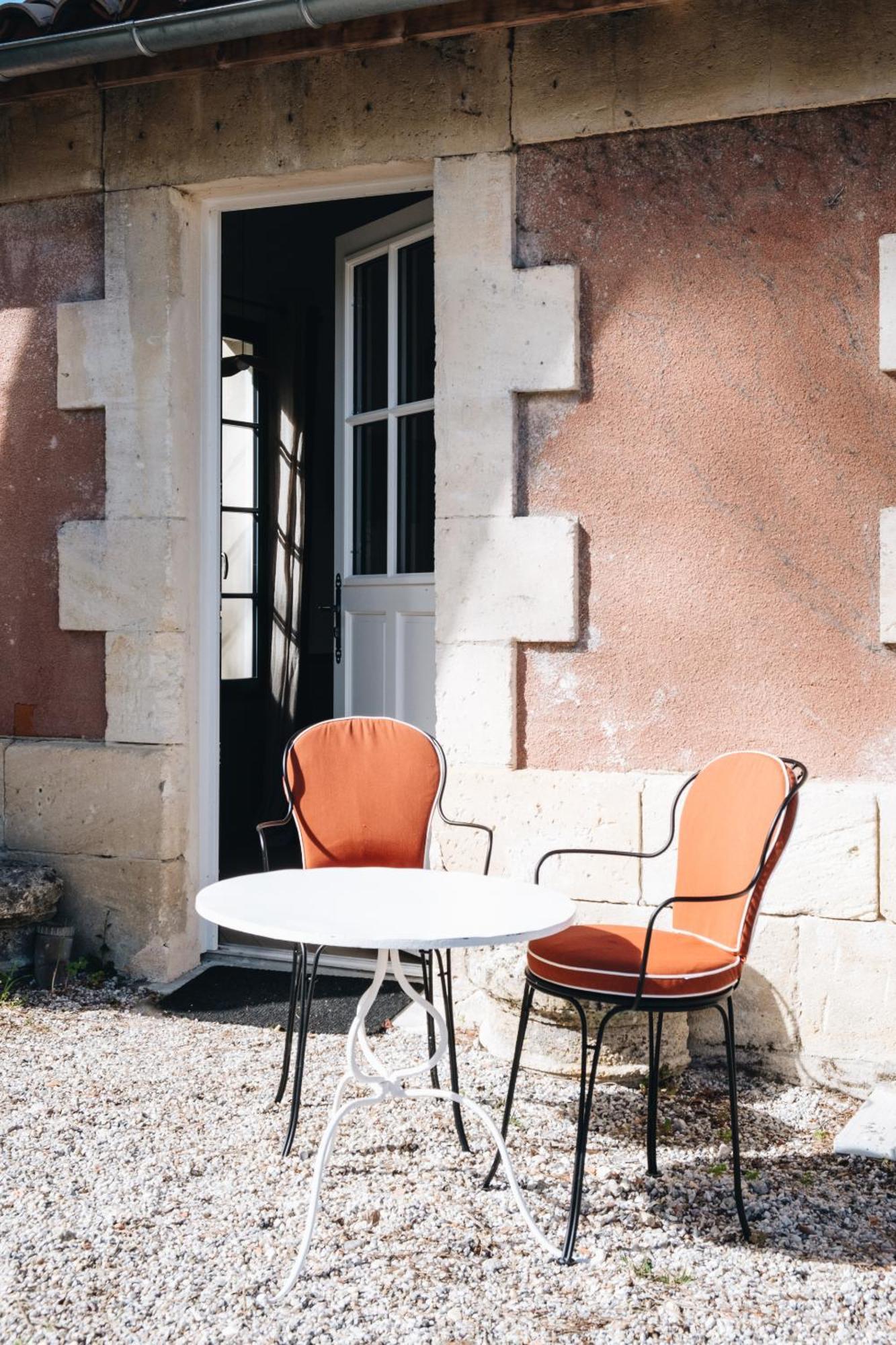 Le Château Réal Saint-Seurin-de-Cadourne Habitación foto